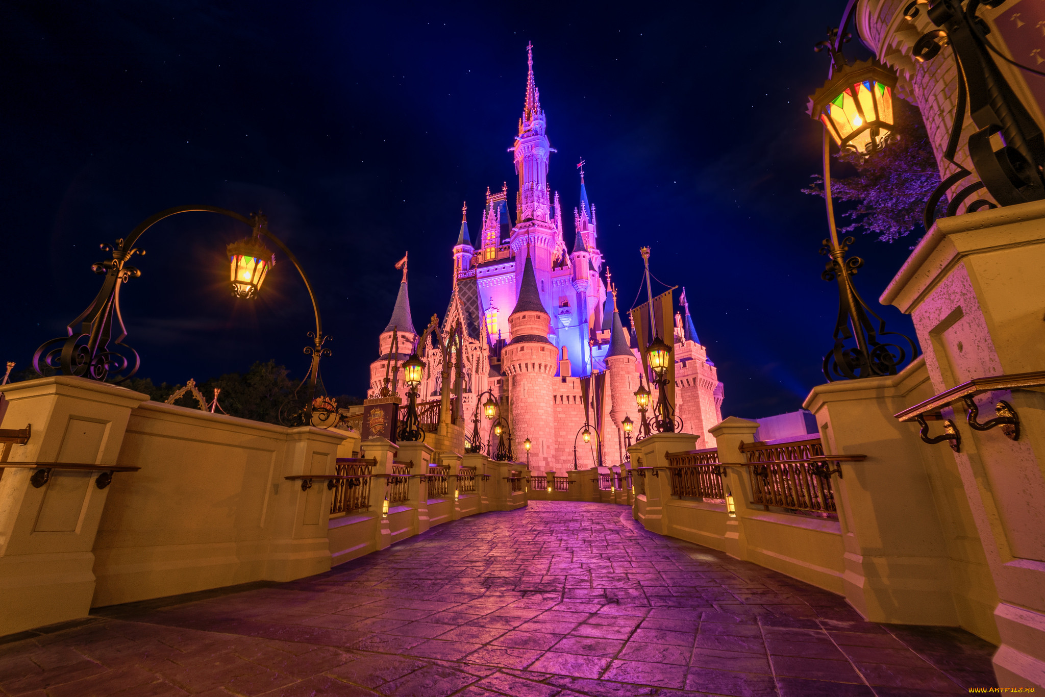 Фотки диснея. Disneyland замок. Уолт Дисней Диснейленд. Замок Золушки Walt Disney в Париже. Диснейленд Лос Анджелес.